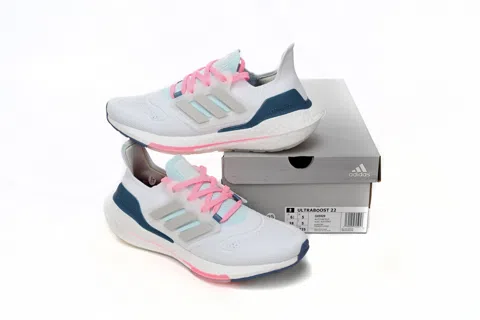 adidas Ultraboost 22 White/Dark Green – photo 9