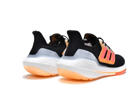 adidas Ultraboost 22 Black/Red/Orange – photo 6