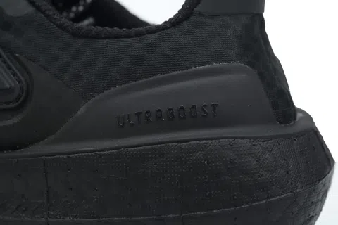 adidas Ultraboost Light Charcoal/Black – photo 5