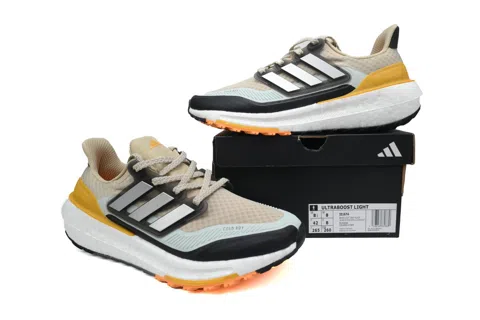 adidas Ultraboost Light Wonder Beige Flash Orange – photo 7