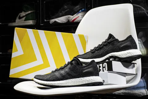 adidas PureBoost Black White – photo 3