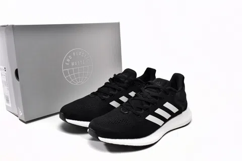 adidas PureBoost 21 Black/White – photo 11