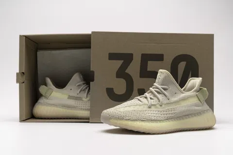 Yeezy Boost 350 V2 Flax – photo 11