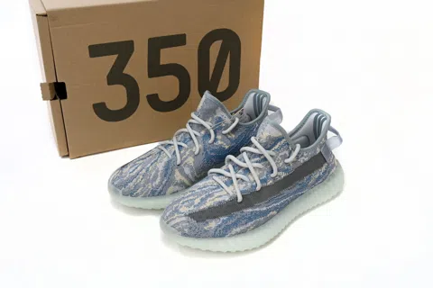 Yeezy Boost 350 V2 Sky Blue – photo 9
