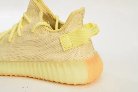 Yeezy Boost 350 V2 Butter – photo 6
