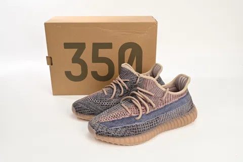 Yeezy Boost 350 V2 Yecher – photo 9