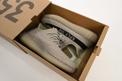 Yeezy Boost 350 V2 Slate – photo 11