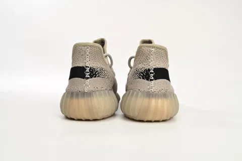 Yeezy Boost 350 V2 Slate – photo 4
