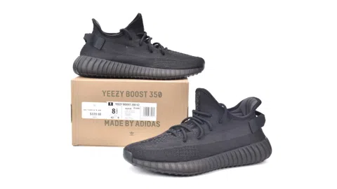 Yeezy Boost 350 V2 Onyx – photo 8