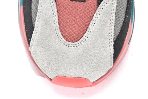 Yeezy Boost 700 Dark Red – photo 5