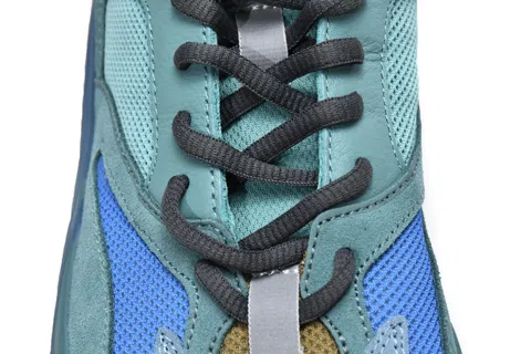 Yeezy Boost 700 Blue – photo 7