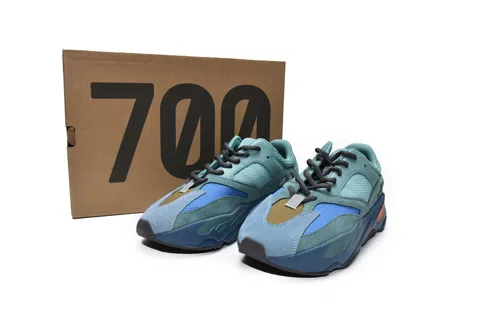 Yeezy Boost 700 Blue – photo 12