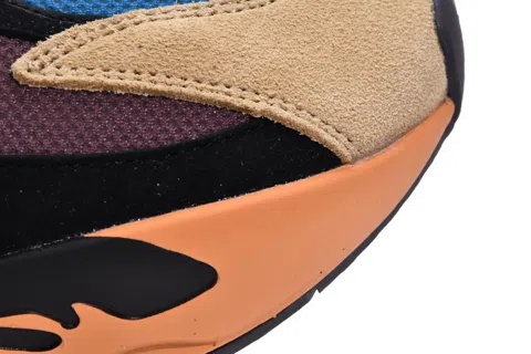 Yeezy Boost 700 Cream/Grey/Orange – photo 10