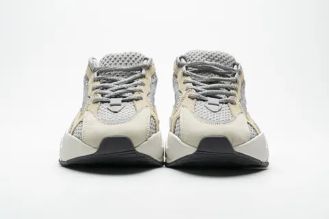 Yeezy Boost 700 V2 Cream – photo 8