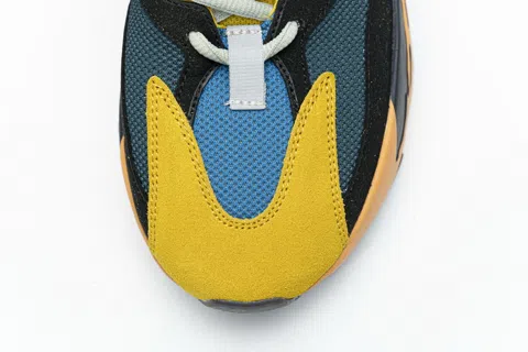 Yeezy Boost 700 Sun – photo 7
