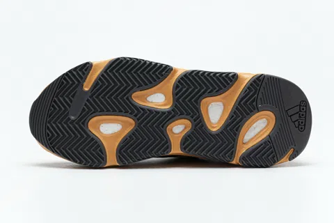 Yeezy Boost 700 Sun – photo 8