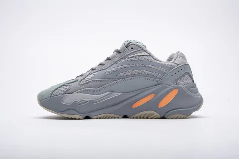 Yeezy Boost 700 Inertia – photo 4