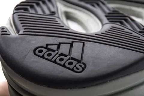 Yeezy Boost 700 Salt – photo 9
