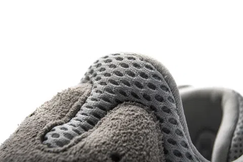 Yeezy Boost 700 Salt – photo 10