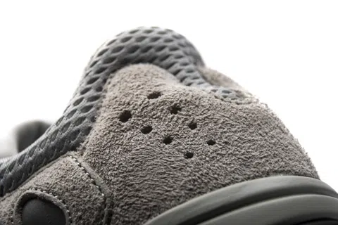 Yeezy Boost 700 Salt – photo 11