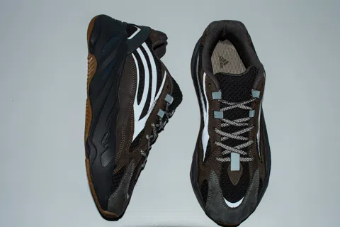 Yeezy Boost 700 V2 Geode – photo 6
