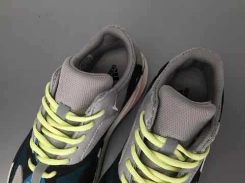 Yeezy Boost 700 Solid Grey – photo 8