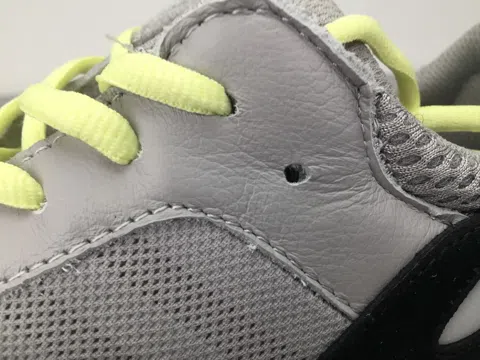 Yeezy Boost 700 Solid Grey – photo 11