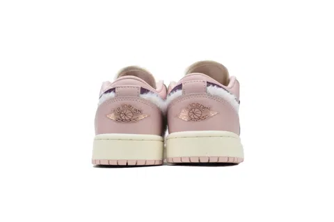 Air Jordan 1 Low Fur Swoosh – photo 3