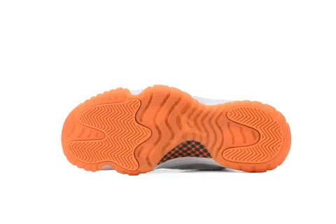 Air Jordan 11 Low Bright Citrus – photo 4