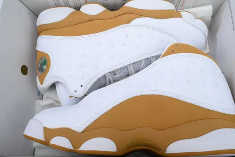 Air Jordan 13 Wheat – photo 8