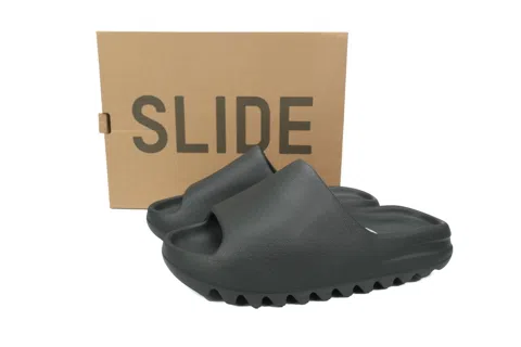 Yeezy Slide Cool Black – photo 6