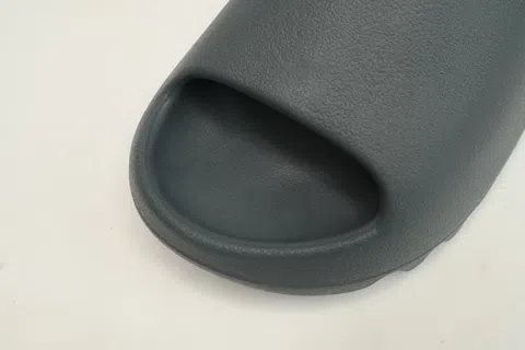 Yeezy Slide Dark Grey/Green – photo 5