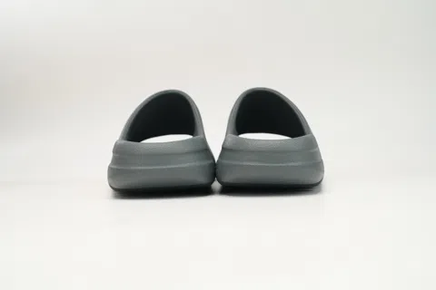 Yeezy Slide Dark Grey/Green – photo 3
