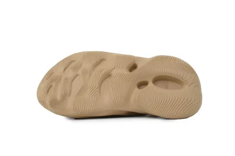 Yeezy Foam Runner Mustard – photo 4