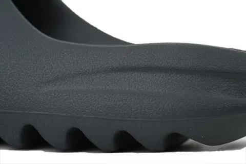 Yeezy Slide Cool Grey – photo 5