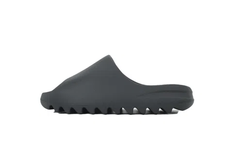 Yeezy Slide Cool Grey