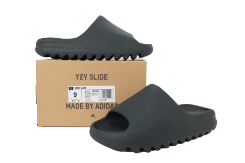 Yeezy Slide Cool Grey – photo 7