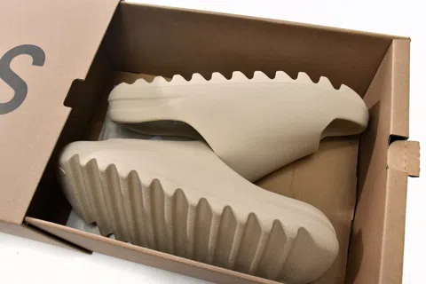 Yeezy Slide Bone – photo 9