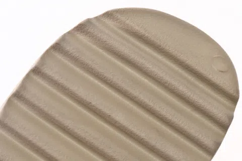 Yeezy Slide Sand – photo 5