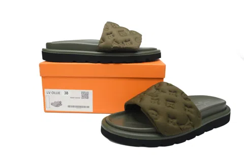 Louis Vuitton Pool Pillow Comfort Mule Olive – photo 7