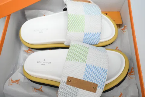 Louis Vuitton Pool Pillow Comfort Mule White/Multicolor – photo 8