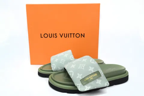 Louis Vuitton Pool Pillow Comfort Mule Light Green/Green Denim – photo 6