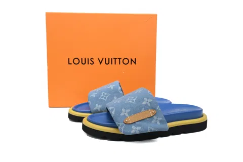 Louis Vuitton Pool Pillow Comfort Mule Light Blue Denim – photo 6