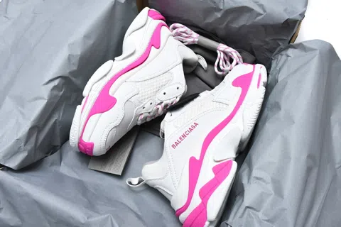 Balenciaga Triple S White/Peach – photo 12