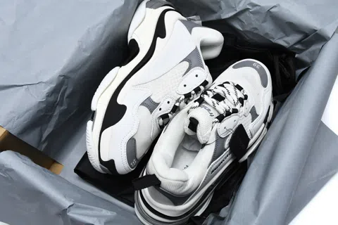 Balenciaga Triple S White/Grey – photo 12