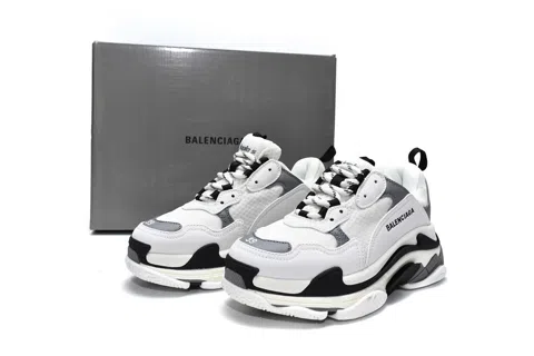 Balenciaga Triple S White/Grey – photo 11