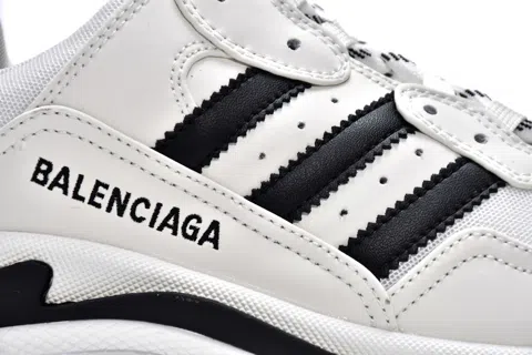 Balenciaga Triple S Grey/White – photo 10