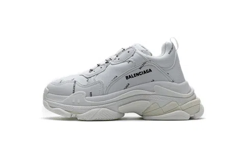 Balenciaga Triple S White/Black