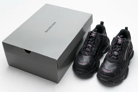 Balenciaga Triple S Black/Pink – photo 12