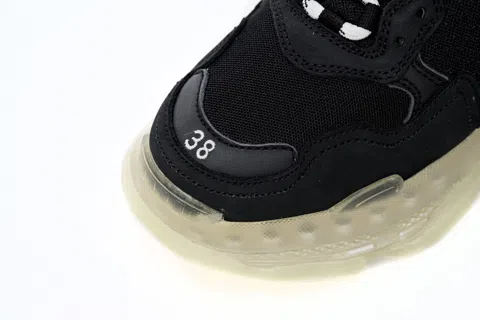 Balenciaga Triple S Clear Sole Black – photo 8